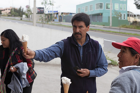 Hernan handing out espumilla treats