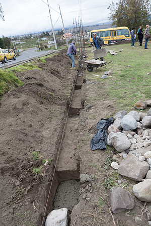 footers dug