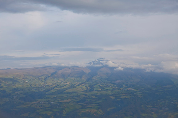 On approach to Quito